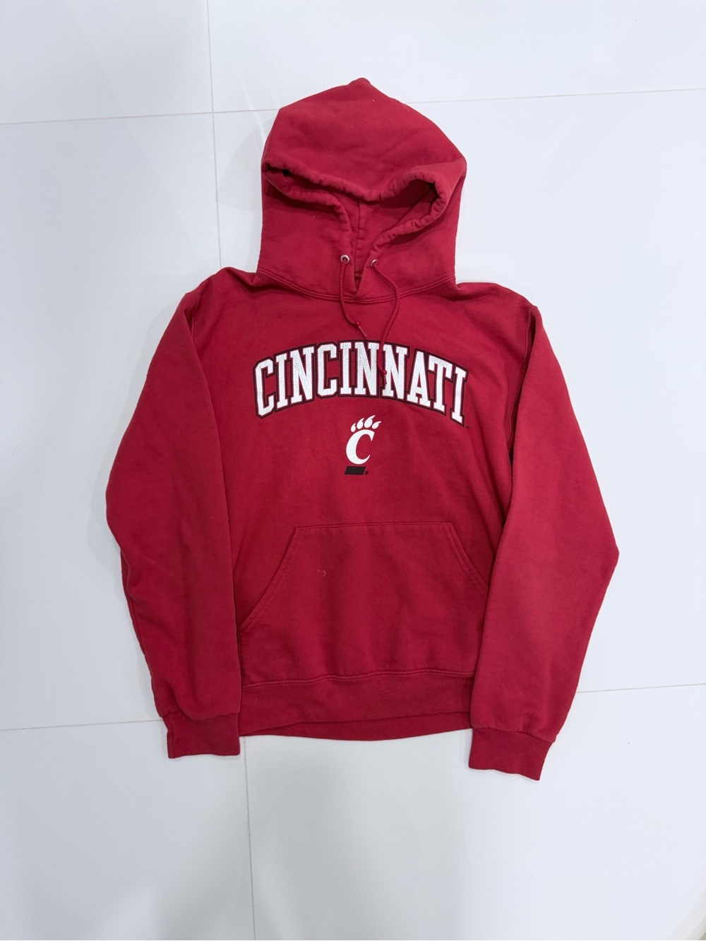 Cincinnati Red Hooded Sweatshirt - University Logo Pullover